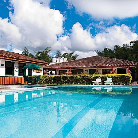 Hotel Campestre La Floresta Armenia  Exterior photo