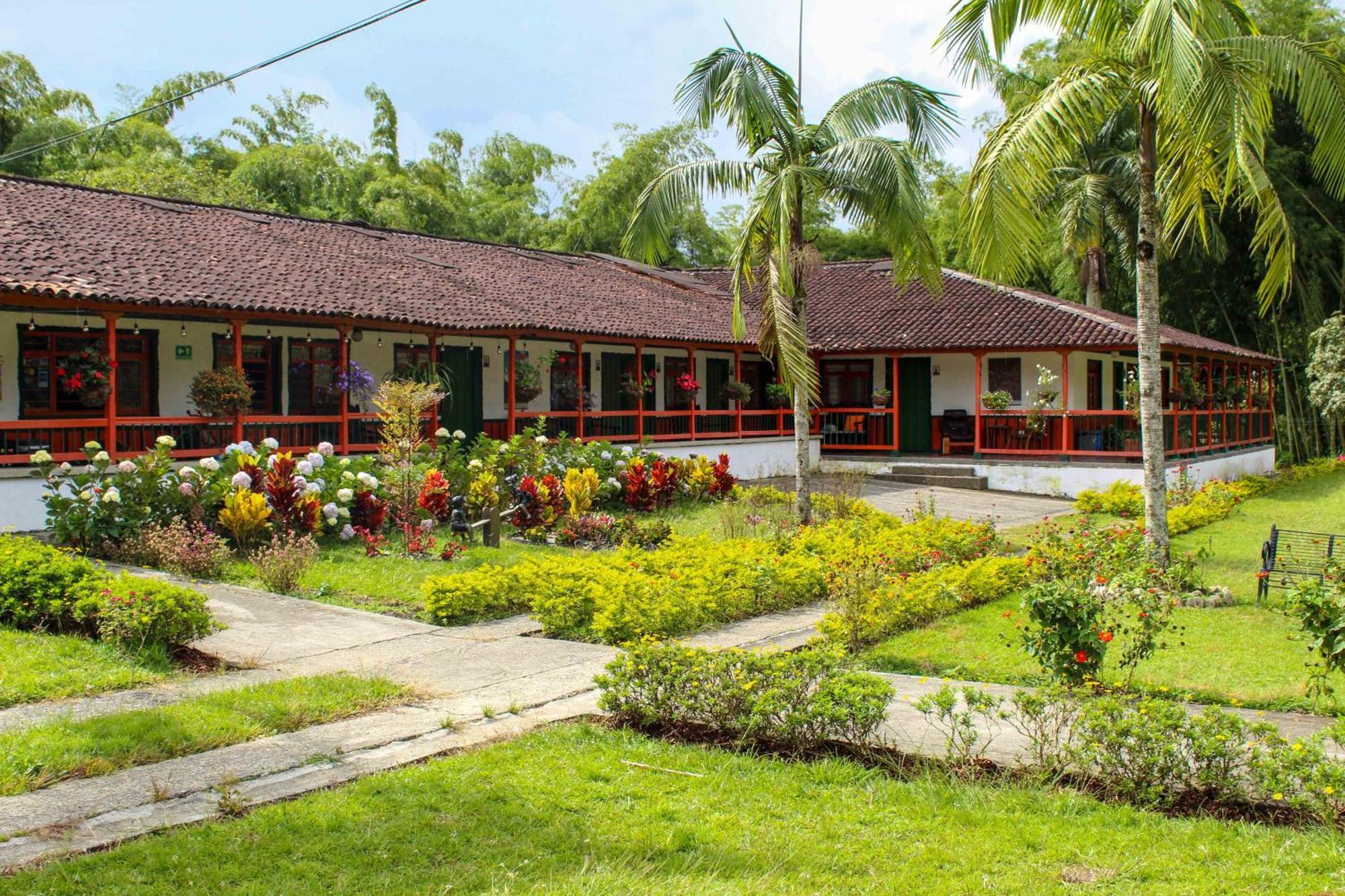 Hotel Campestre La Floresta Armenia  Exterior photo