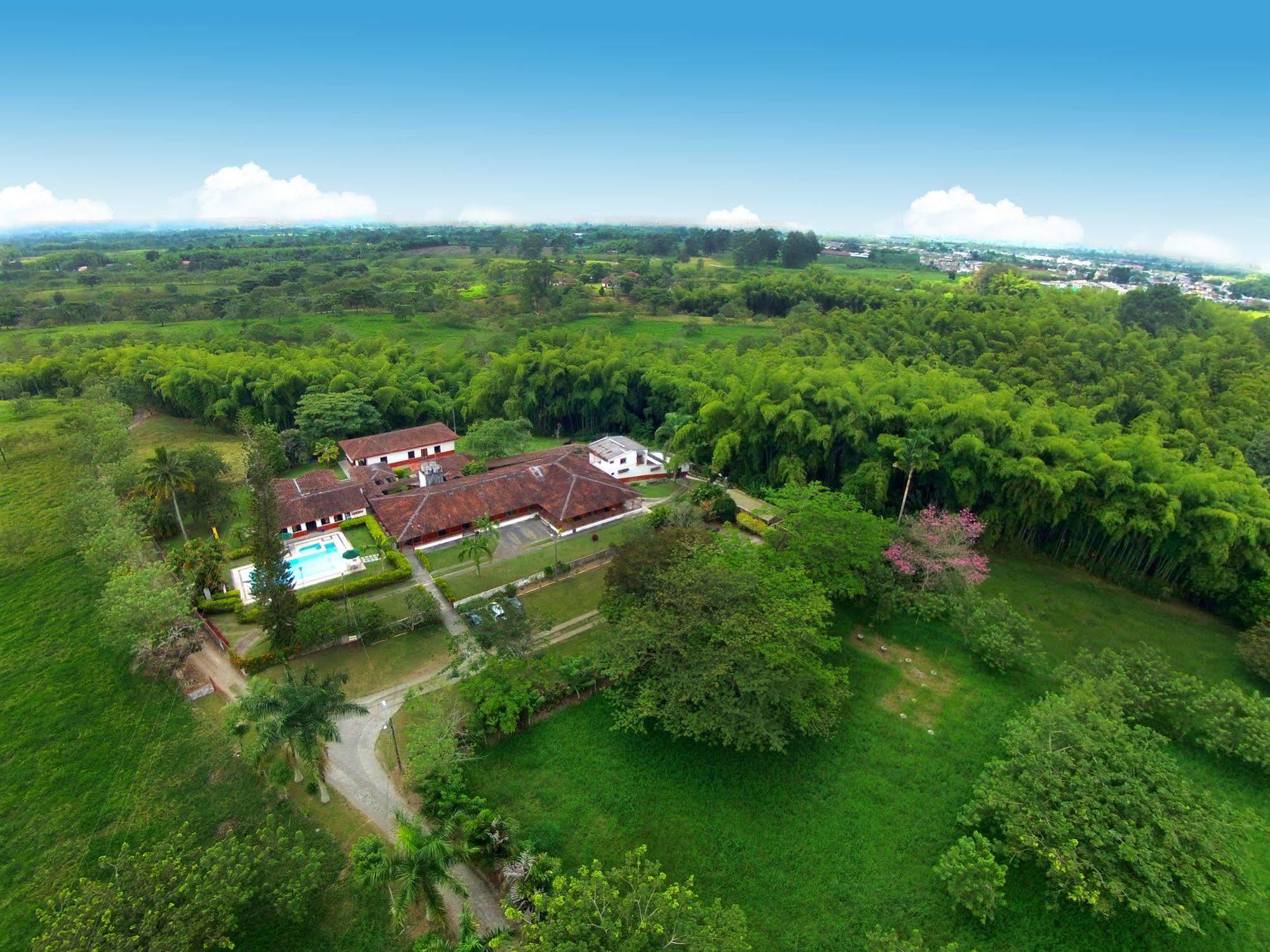 Hotel Campestre La Floresta Armenia  Exterior photo