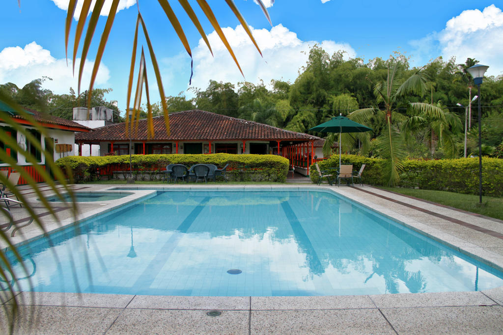 Hotel Campestre La Floresta Armenia  Exterior photo